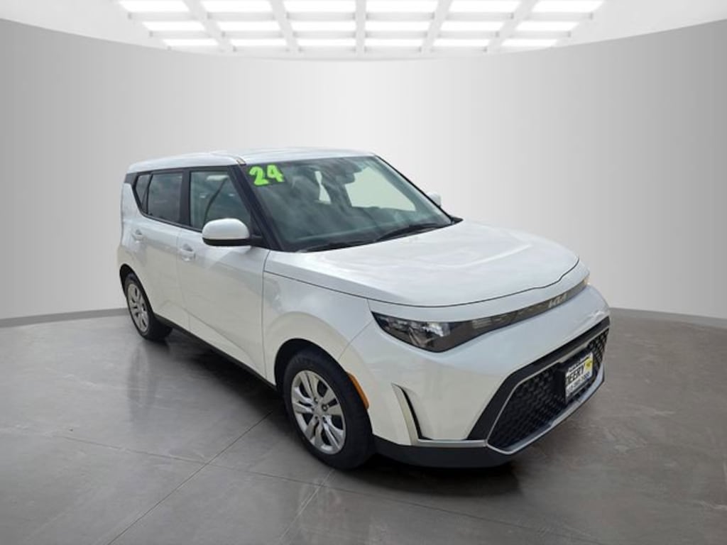 Used 2024 Kia Soul LX