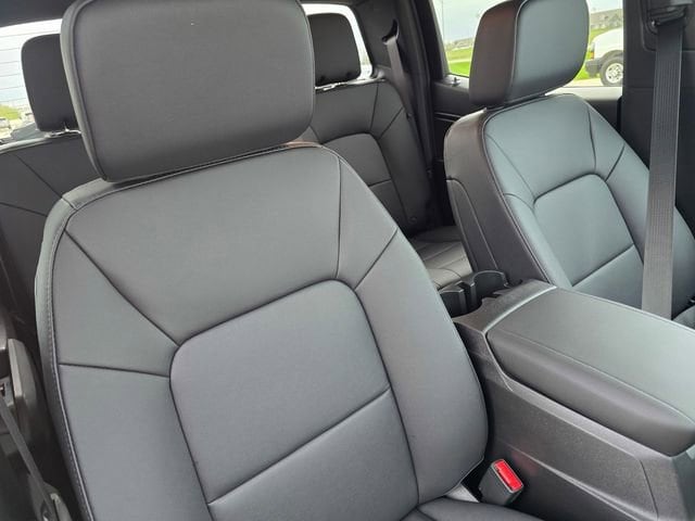 2026 Chevrolet Colorado Trail Boss - Photo 19