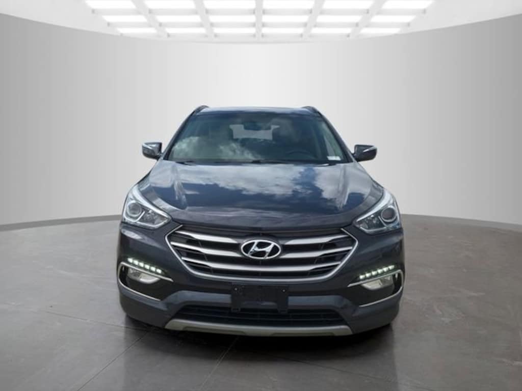Used 2018 Hyundai Santa Fe Sport 2.4L
