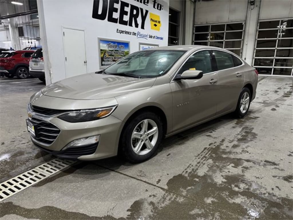 Used 2024 Chevrolet Malibu 1LT Car