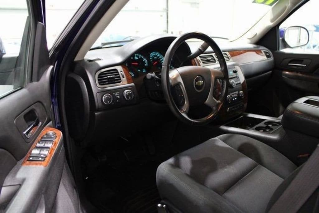 Used 2013 Chevrolet Avalanche LS Truck