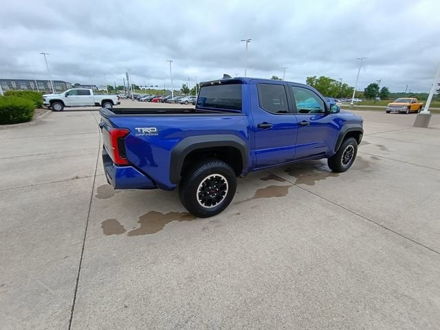 2025 Toyota Tacoma TRD Off Road - Photo 13