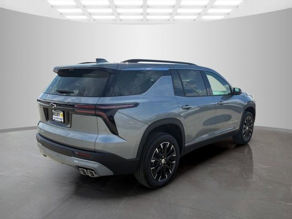 New 2026 Chevrolet Traverse LT SUV