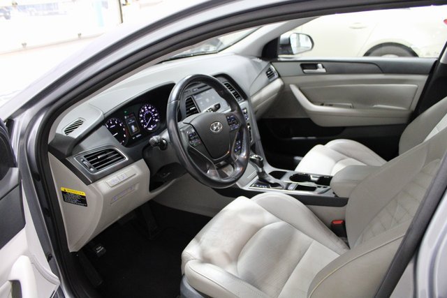 2015 Hyundai Sonata Sport photo 3