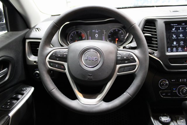 2022 Jeep Cherokee Latitude photo 3