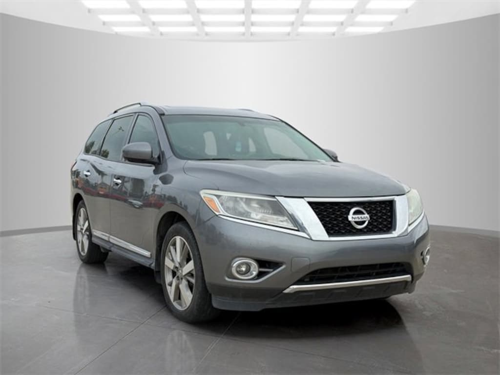 Used 2016 Nissan Pathfinder Platinum