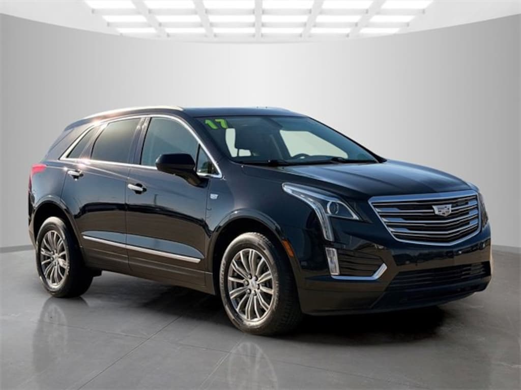 Used 2017 CADILLAC XT5 Luxury AWD SUV