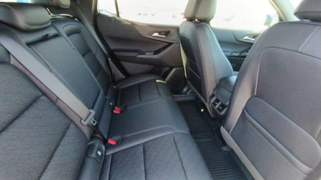 2027 Chevrolet Equinox LT - Photo 21