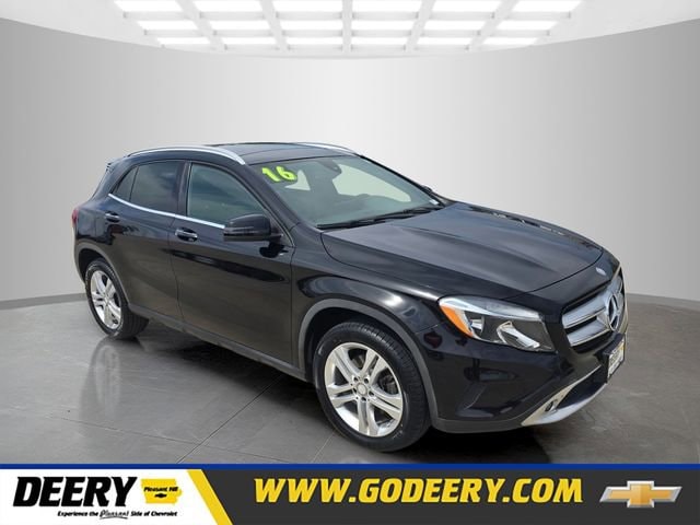 2016 Mercedes-Benz GLA GLA250 4MATIC's photo
