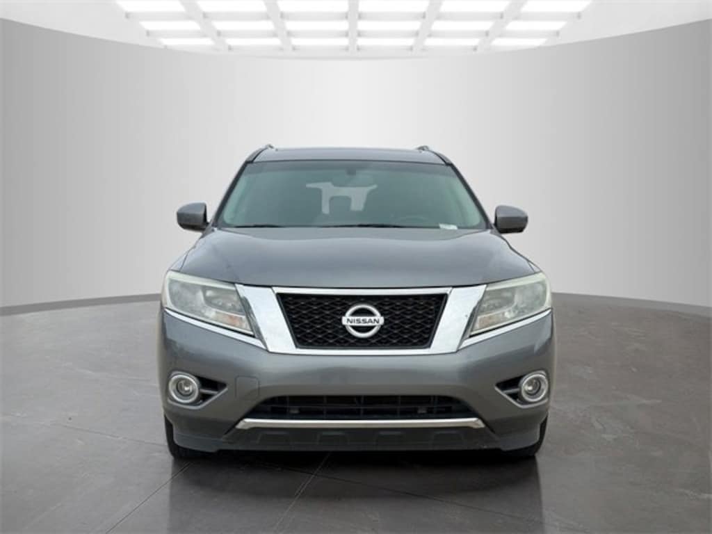 Used 2016 Nissan Pathfinder Platinum
