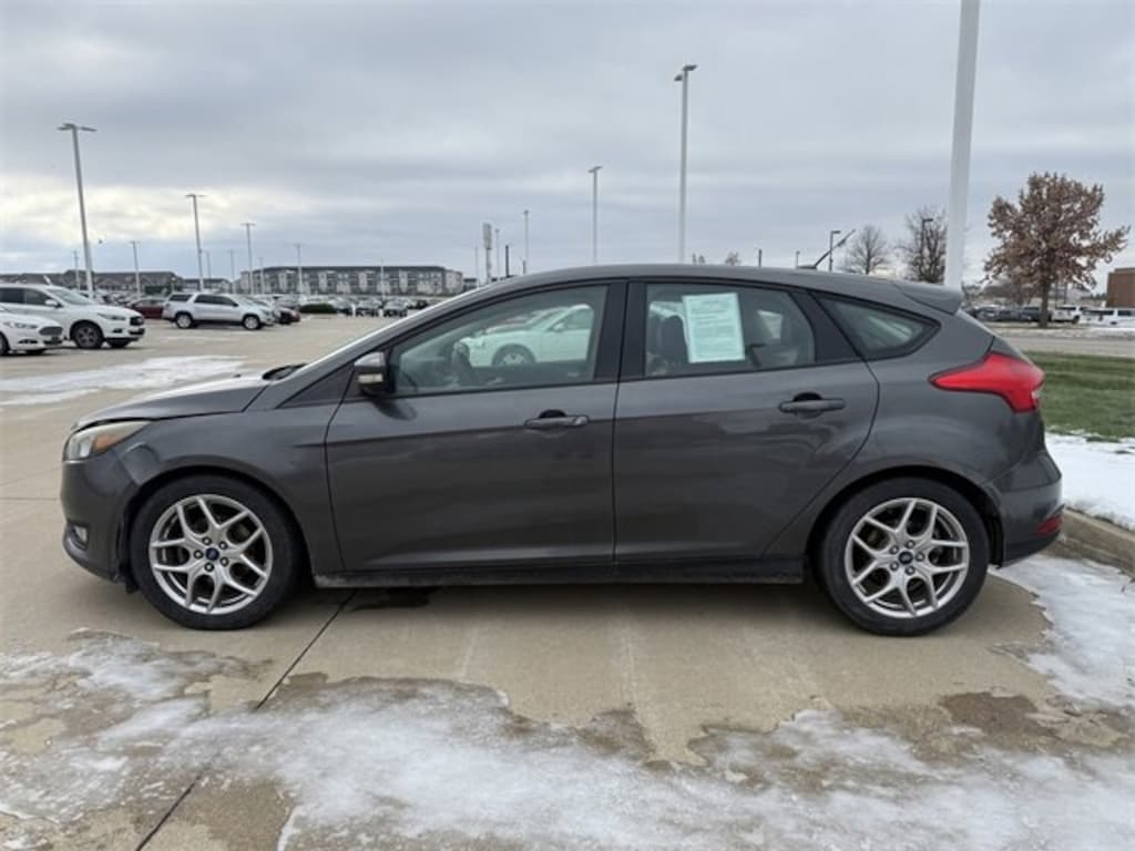 Used 2015 Ford Focus SE