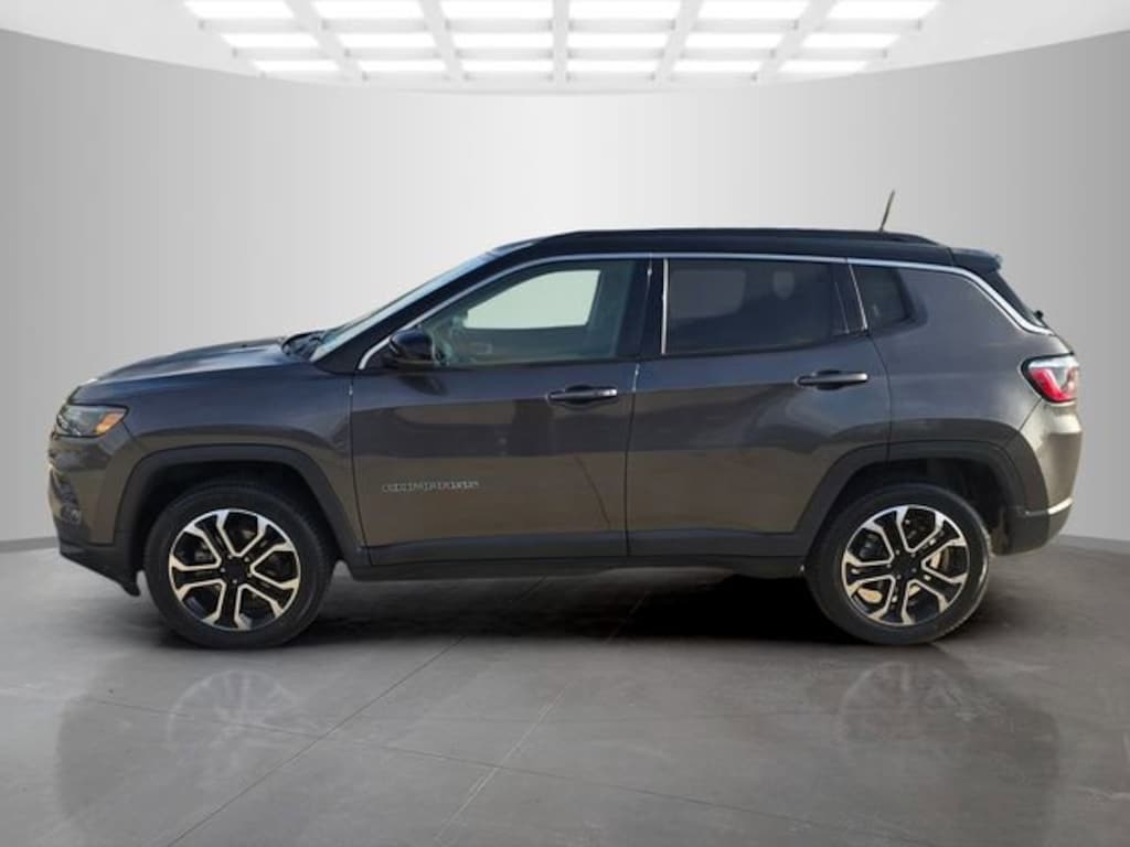Used 2022 Jeep Compass Limited