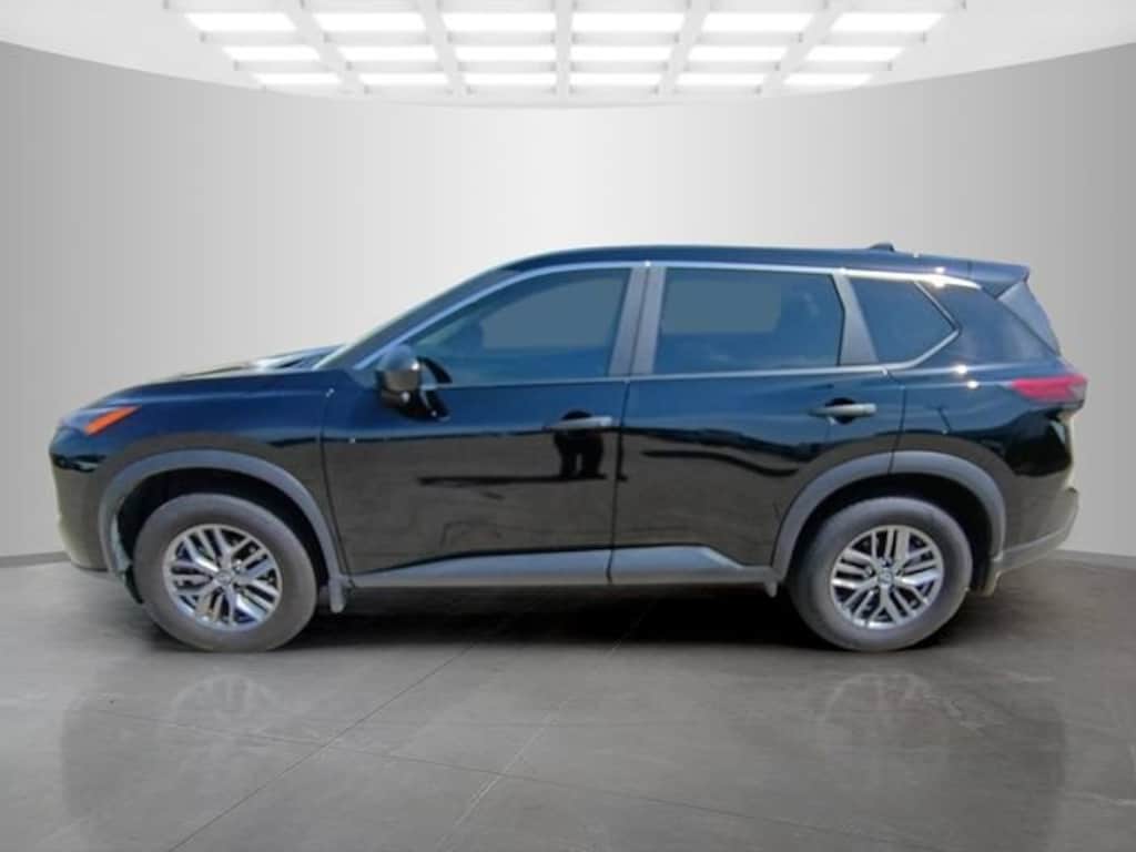 Used 2025 Nissan Rogue S
