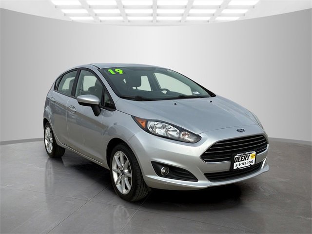 Used 2019 Ford Fiesta SE with VIN 3FADP4EJ2KM106350 for sale in Pleasant Hill, IA