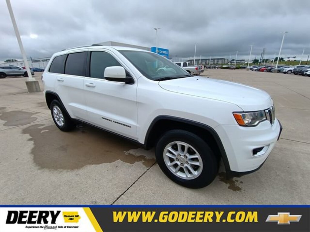 Used 2018 Jeep Grand Cherokee Laredo E
