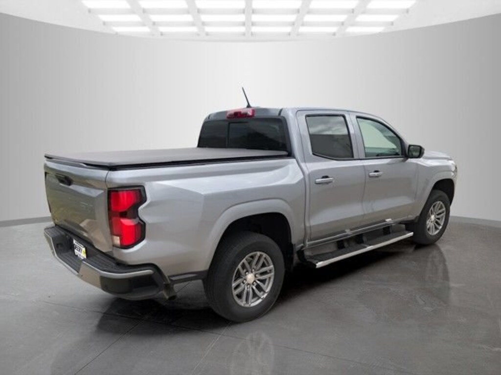 Used 2025 Chevrolet Colorado WT/LT Truck Crew Cab