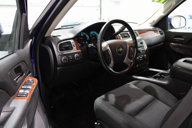 Used 2013 Chevrolet Avalanche LS with VIN 3GNTKEE76DG316988 for sale in Pleasant Hill, IA