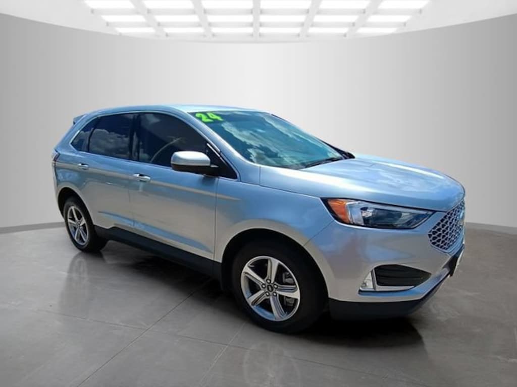 Used 2024 Ford Edge SEL