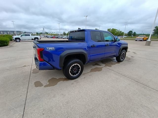 2025 Toyota Tacoma TRD Off Road - Photo 14