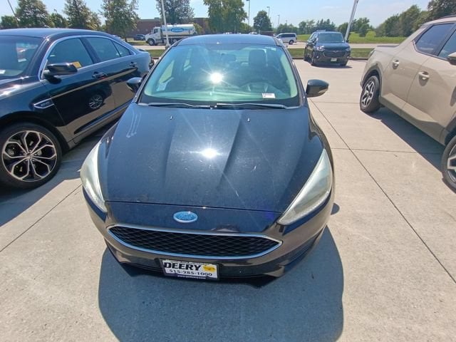 Used 2015 Ford Focus SE with VIN 1FADP3F26FL240884 for sale in Pleasant Hill, IA