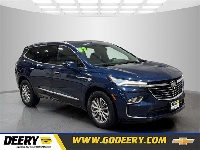 2022 Buick Enclave Essence's photo