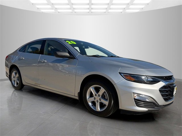 2020 Chevrolet Malibu LS photo 2