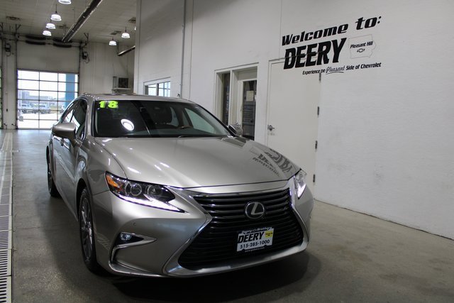 2018 Lexus ES