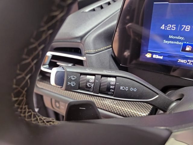 2027 Chevrolet Traverse Z71 - Photo 24