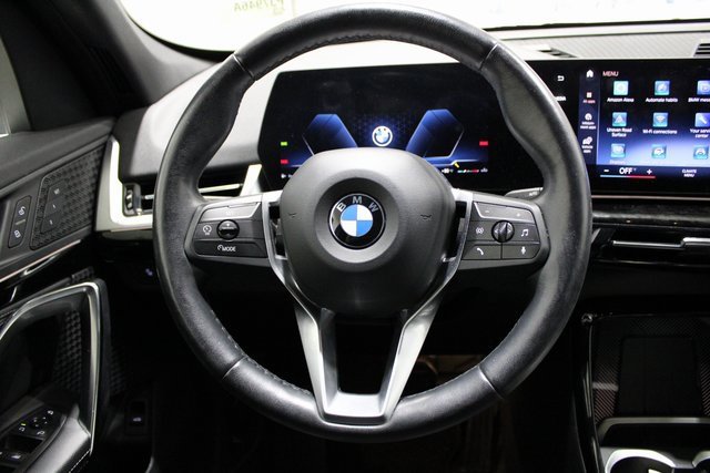 2023 Bmw X1 XDrive28i photo 3