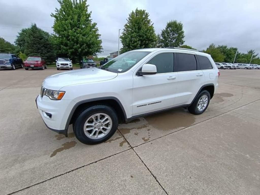 Used 2018 Jeep Grand Cherokee Laredo E