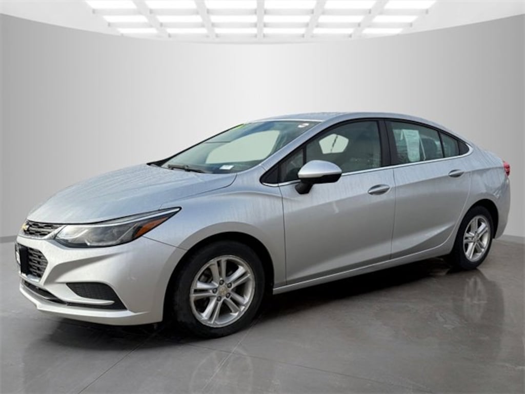 Used 2016 Chevrolet Cruze LT Car