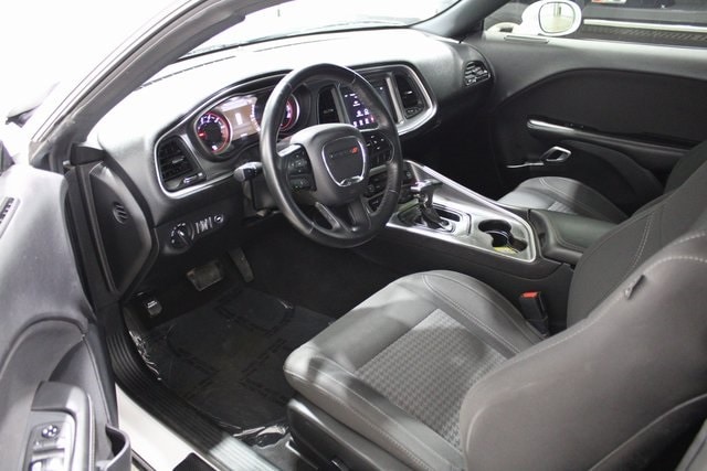 Used 2019 Dodge Challenger SXT with VIN 2C3CDZAG3KH586729 for sale in Pleasant Hill, IA