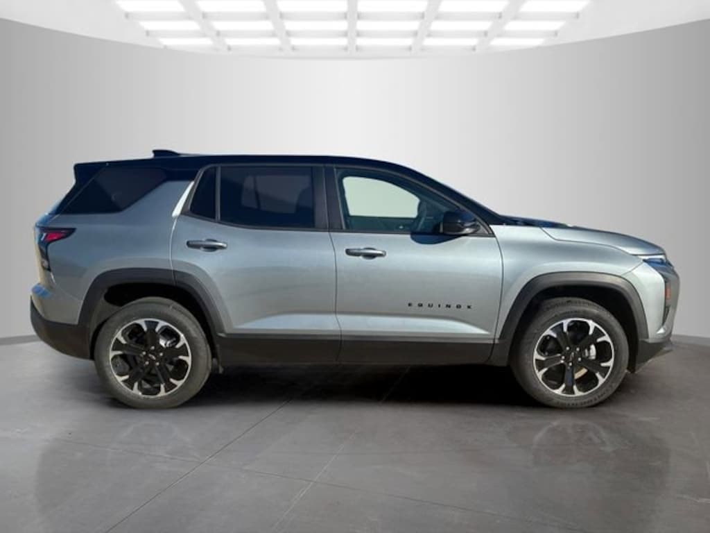 New 2026 Chevrolet Equinox LT SUV