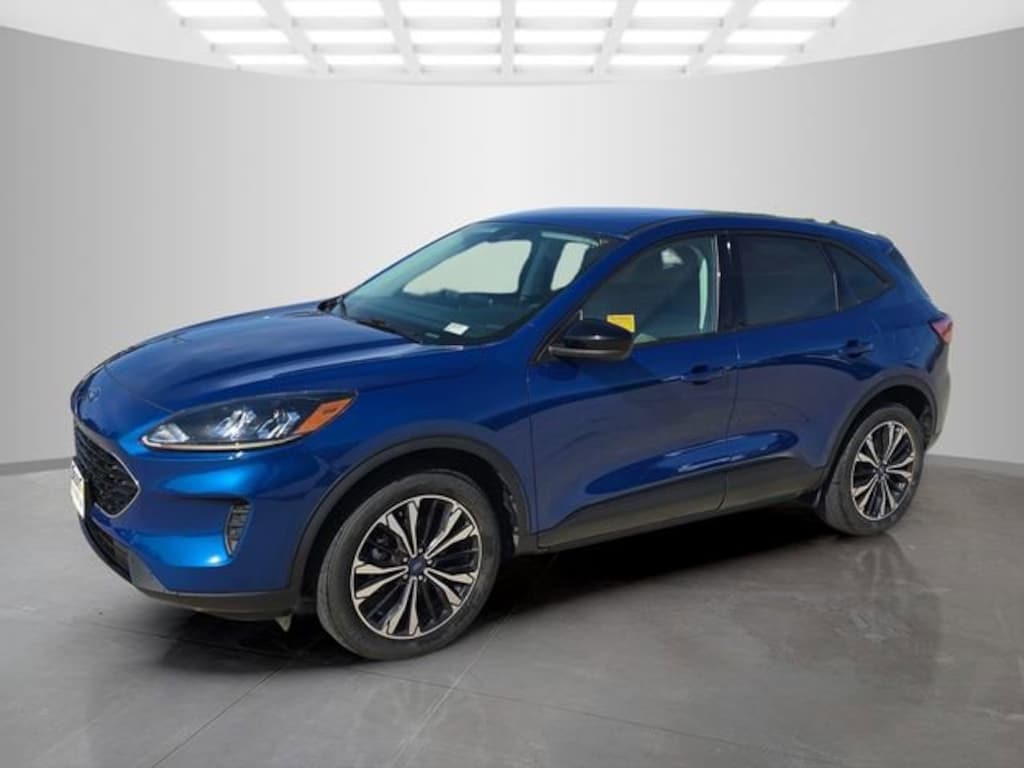 Used 2022 Ford Escape SE