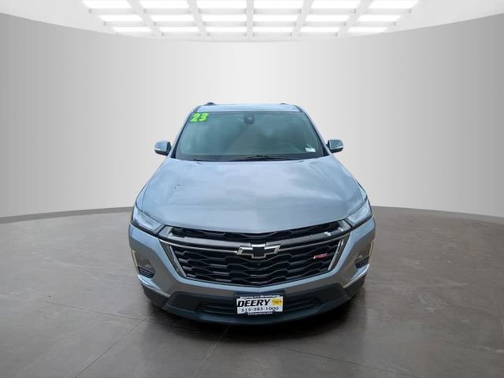 Used 2023 Chevrolet Traverse RS SUV
