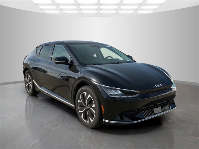 Used 2022 Kia Ev6 Wind with VIN KNDC3DLC2N5028670 for sale in Pleasant Hill, IA