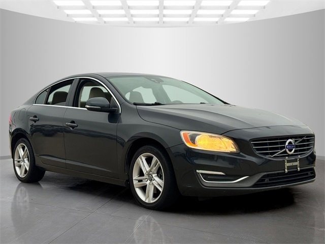 Used 2015 Volvo S60 T5 Premier with VIN YV140MFK5F2365556 for sale in Pleasant Hill, IA