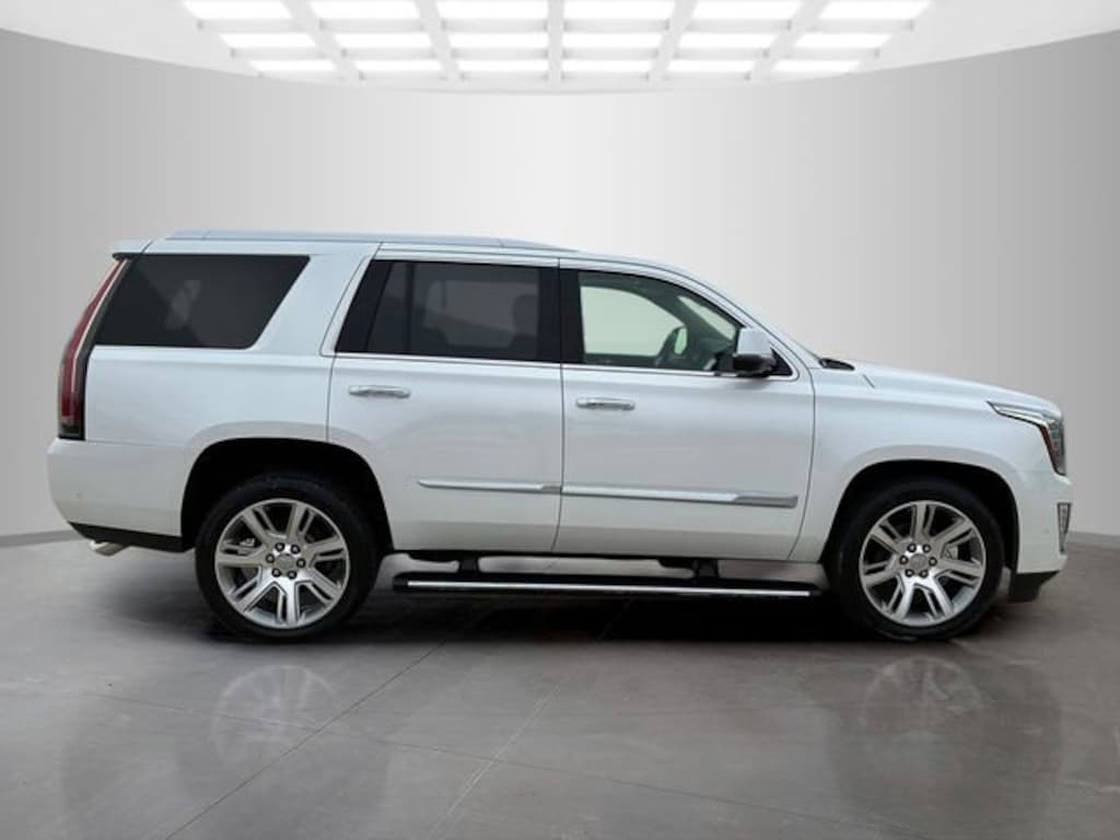 Used 2018 CADILLAC Escalade Premium Luxury SUV