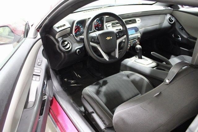 Used 2014 Chevrolet Camaro 2LS with VIN 2G1FA1E35E9280732 for sale in Pleasant Hill, IA