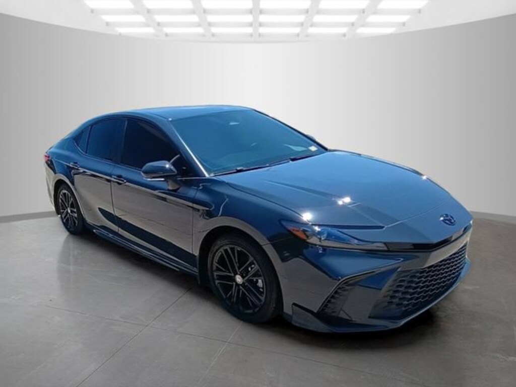 Used 2025 Toyota Camry LE