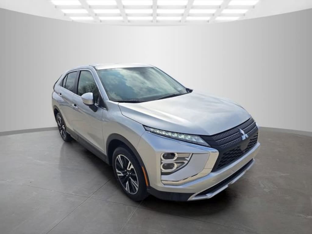 Used 2025 Mitsubishi Eclipse Cross SE