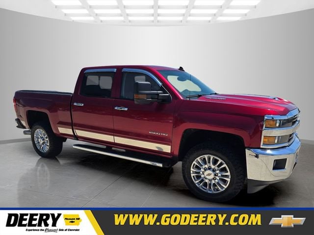 2019 Chevrolet Silverado HD LT 4WD Crew Cab Standard Box's photo