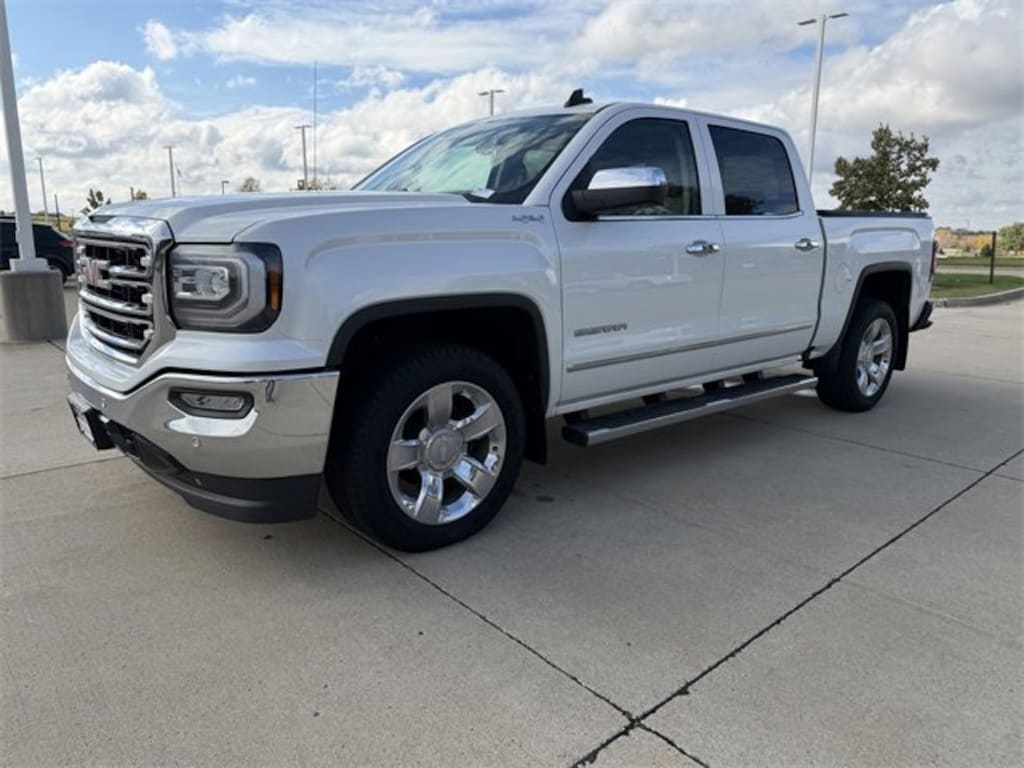 Used 2018 GMC Sierra 1500 SLT Truck