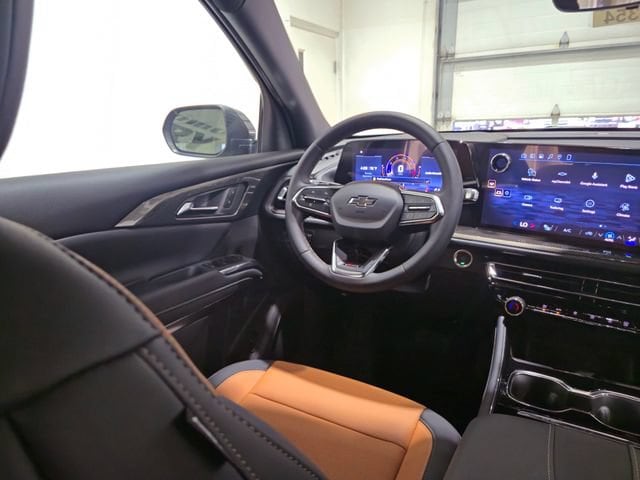 2027 Chevrolet Traverse Z71 - Photo 36