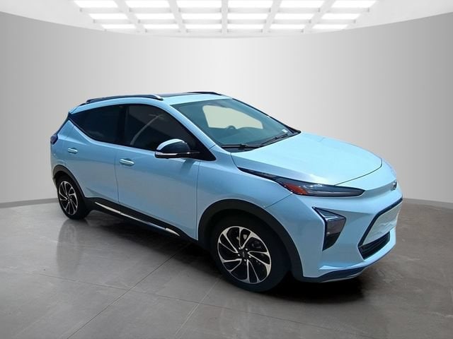Used 2022 Chevrolet Bolt EUV Premier with VIN 1G1FZ6S08N4108861 for sale in Pleasant Hill, IA