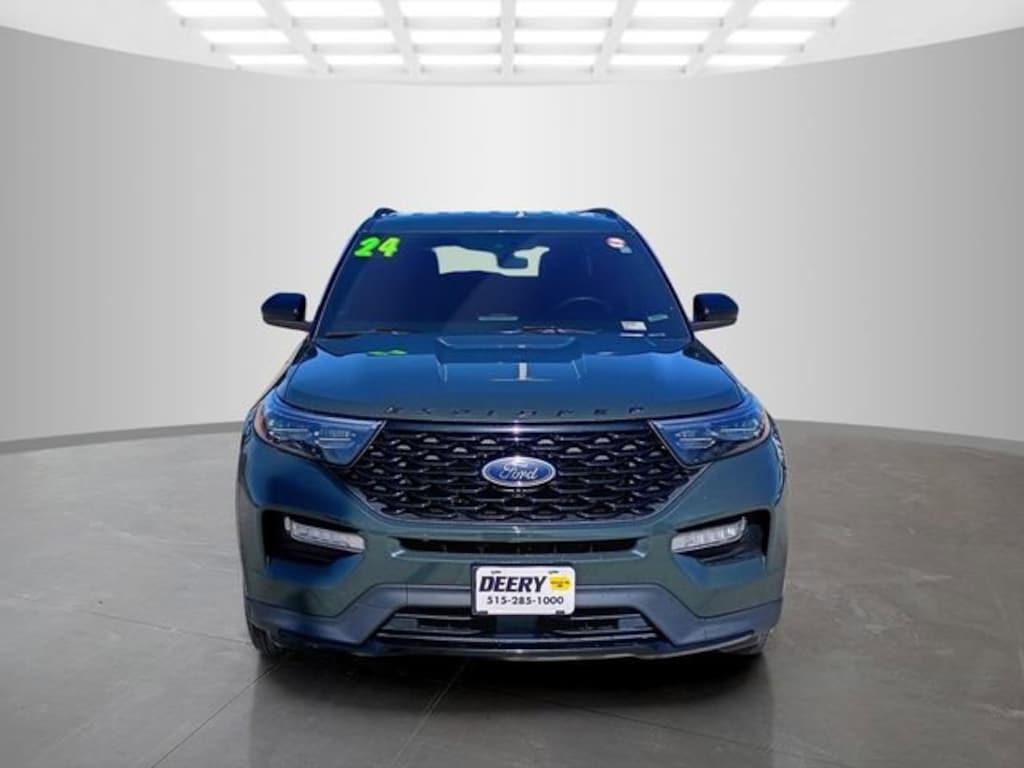 Used 2024 Ford Explorer ST-Line