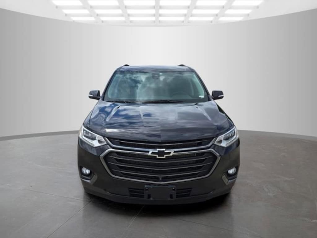Used 2021 Chevrolet Traverse Premier SUV
