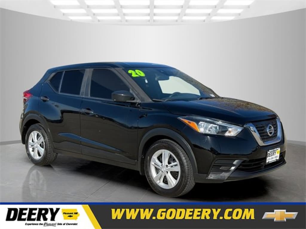 Used 2020 Nissan Kicks S