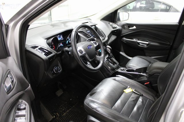 2015 Ford Escape Titanium photo 3