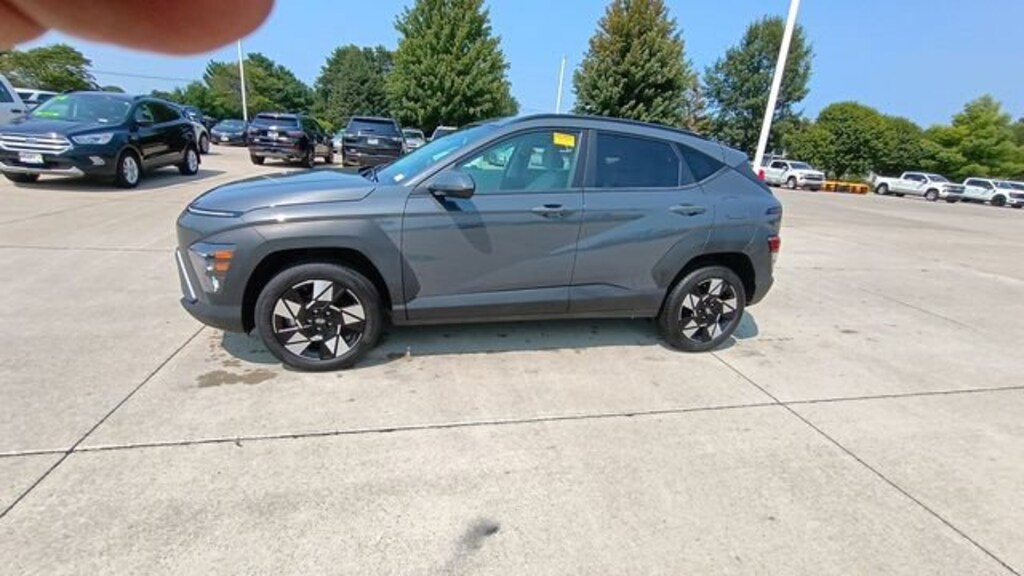 Used 2025 Hyundai Kona SEL